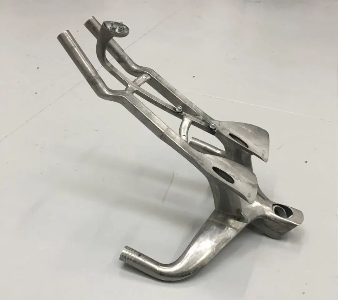 3D打印钛合金自行车车把首次亮相奥运会的图4