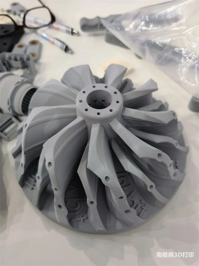 視覺閉環控制多材料噴墨3D打印技術，Inkbit劍指規模化量產聚合物零部件的圖11