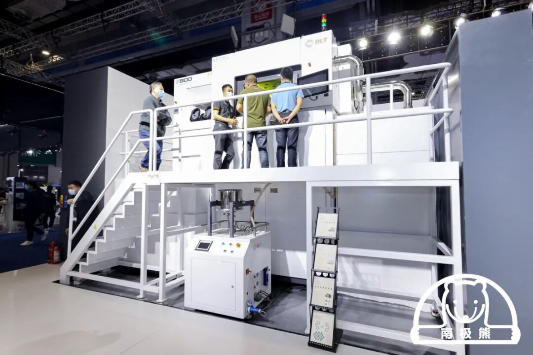 重磅：铂力特推出10激光金属3D打印机S800，迈进大·生产时代的图4