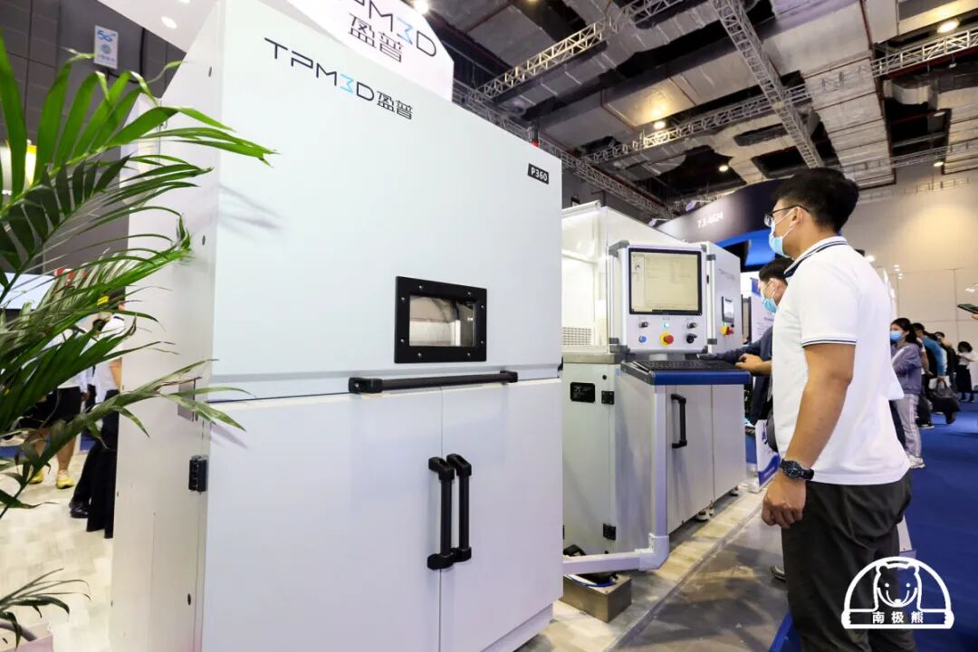 盈普携小型超高温、双激光SLS 3D打印机亮相TCT的图3