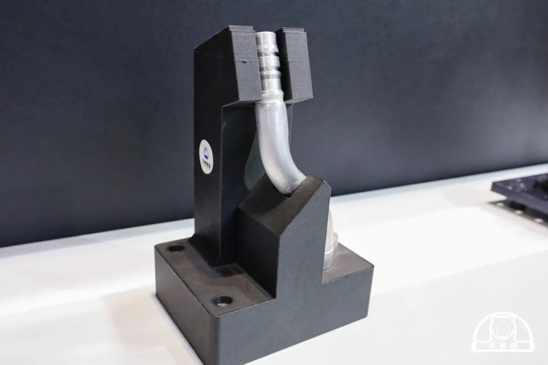 不到10万元，Markforged发布连续纤维增强3D打印机Onyx pro的图5