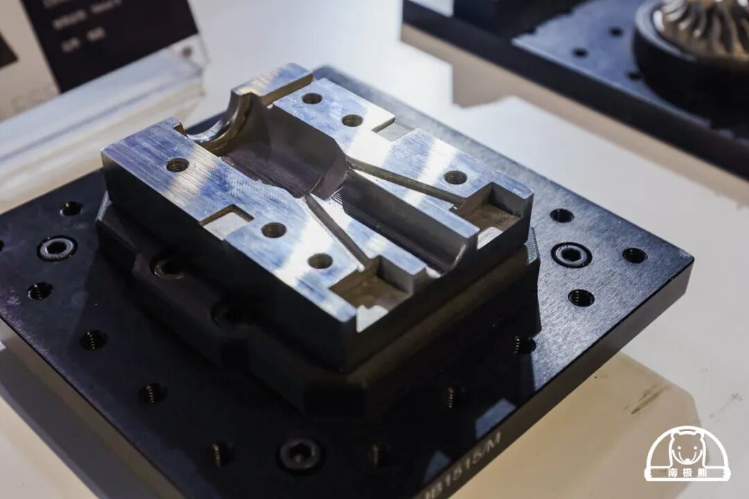 不到10万元，Markforged发布连续纤维增强3D打印机Onyx pro的图14