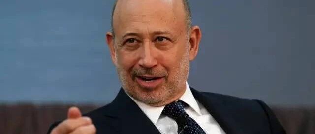 高盛 CEO：没背景的孩子，请与有野心的人为伍！