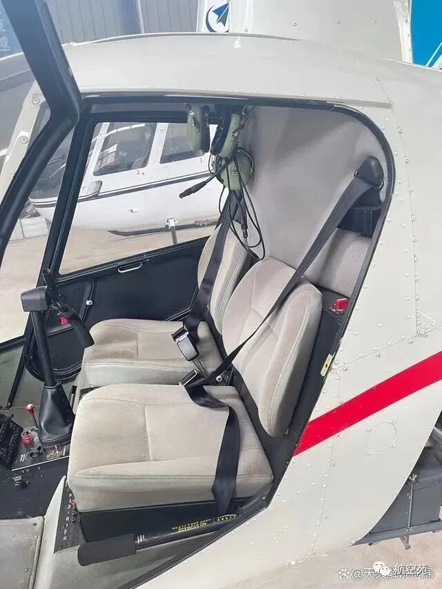 直升飞机多少钱一架?_飞机直升飞机_直升飞机几块钱