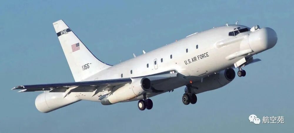 一架“不务正业”的波音737：不去载客，却天天围着隐身飞机转的图4