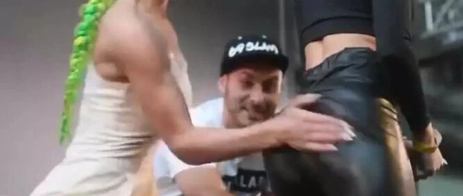 又野又上瘾的“打屁股大赛”ing，这不比NBA刺激？