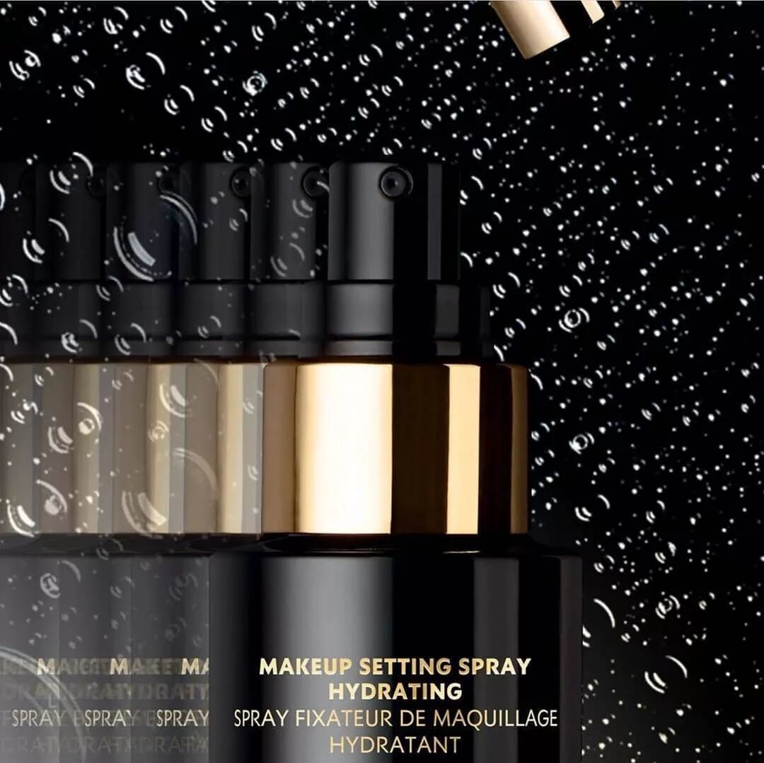 喷雾定妆正确方法使用顺序_定妆喷雾的正确使用方法_喷雾定妆水使用方法