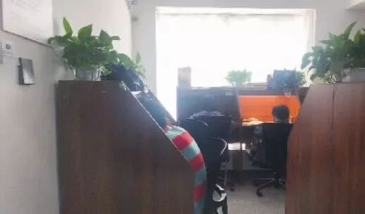 格子间 付费自习室现身长沙 每小时收费0 5 3 75元 芒果广播网
