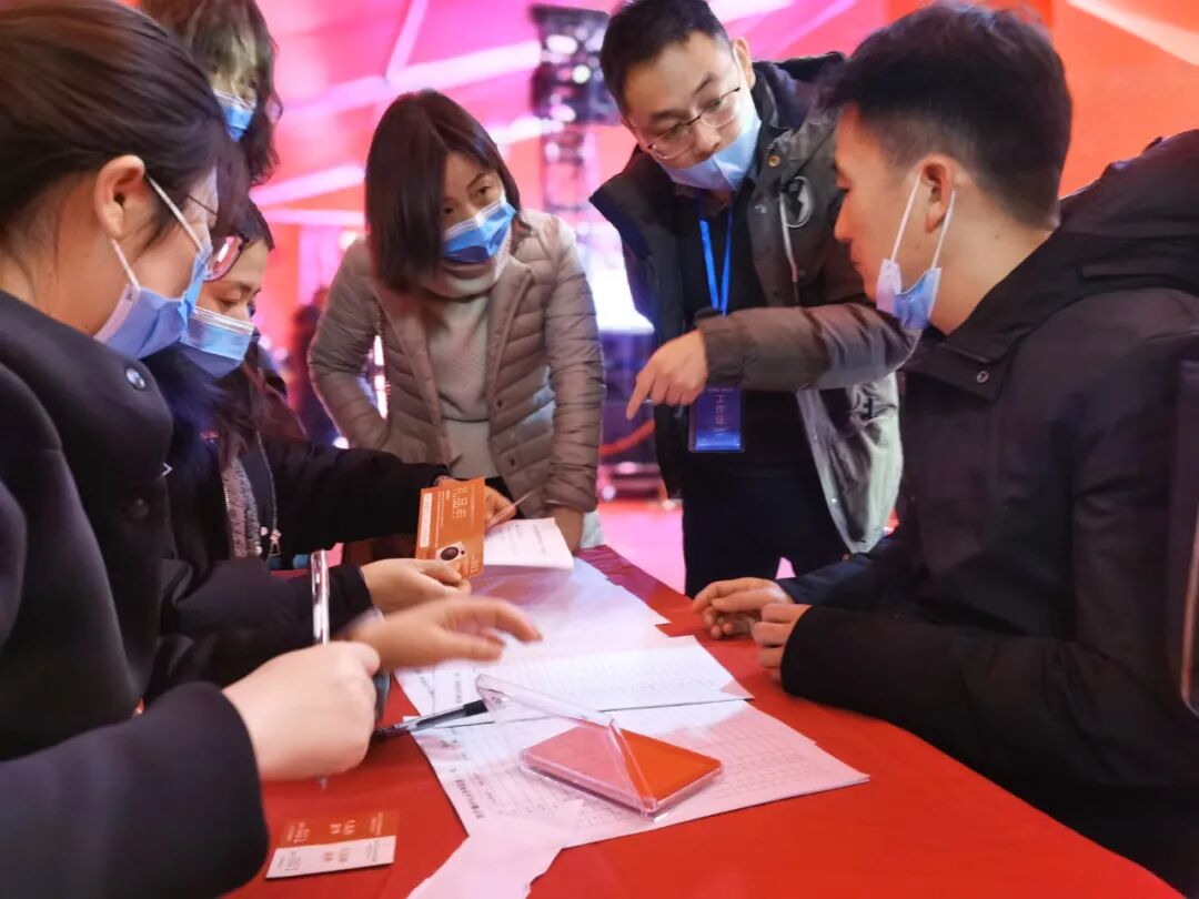 天河要闻丨悦启新居 幸福“家”温丨惠济区政府主导的大河社区项目分房啦！