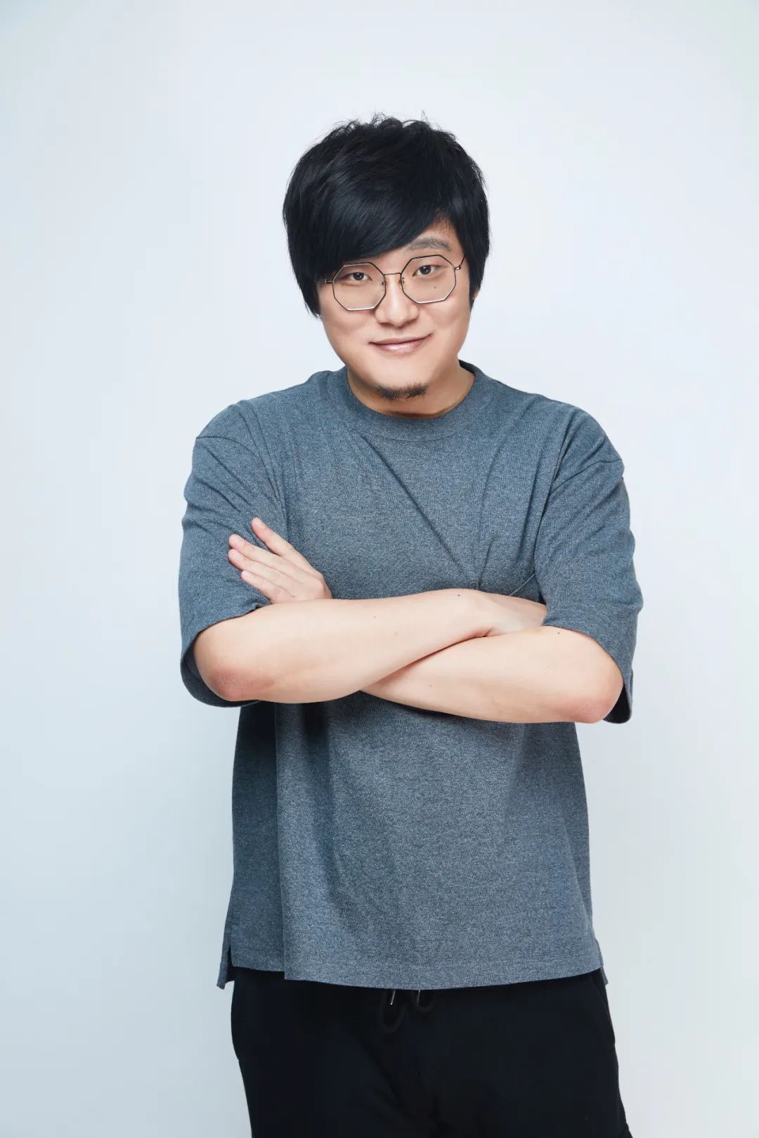 脱口秀演员王建国:跟自己较劲的理想主义者 - 北京青年周刊 - 瓦斯