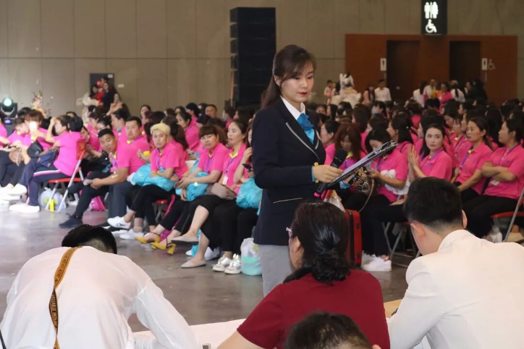 黛兰娜品牌创始人、毛孔洗澡发明者张美峰女士