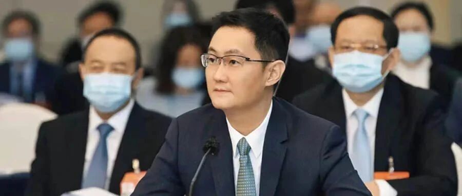 数字科技成两会焦点：马化腾李彦宏雷军周鸿祎建言