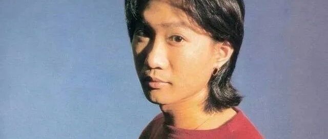 多少春秋风雨改，多少崎岖不变爱