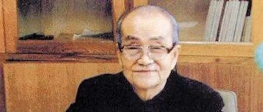 胡乔木：党的文献工作的奠基人