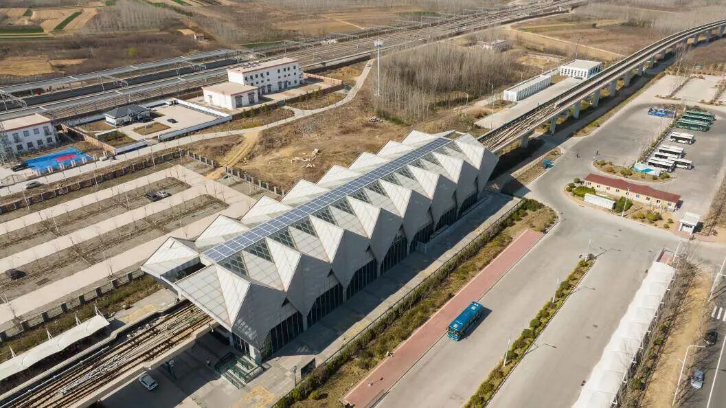董家口火车站光伏一体化车站.