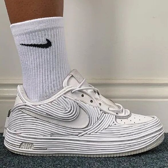 別搶優衣庫聯名了！這些另類的夏日穿搭，回頭率高多了 時尚 第32張