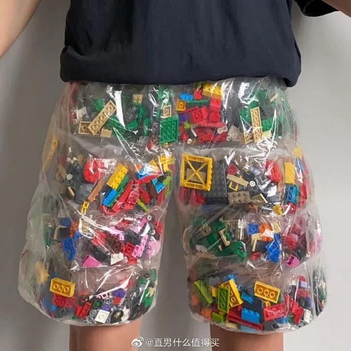 別搶優衣庫聯名了！這些另類的夏日穿搭，回頭率高多了 時尚 第13張