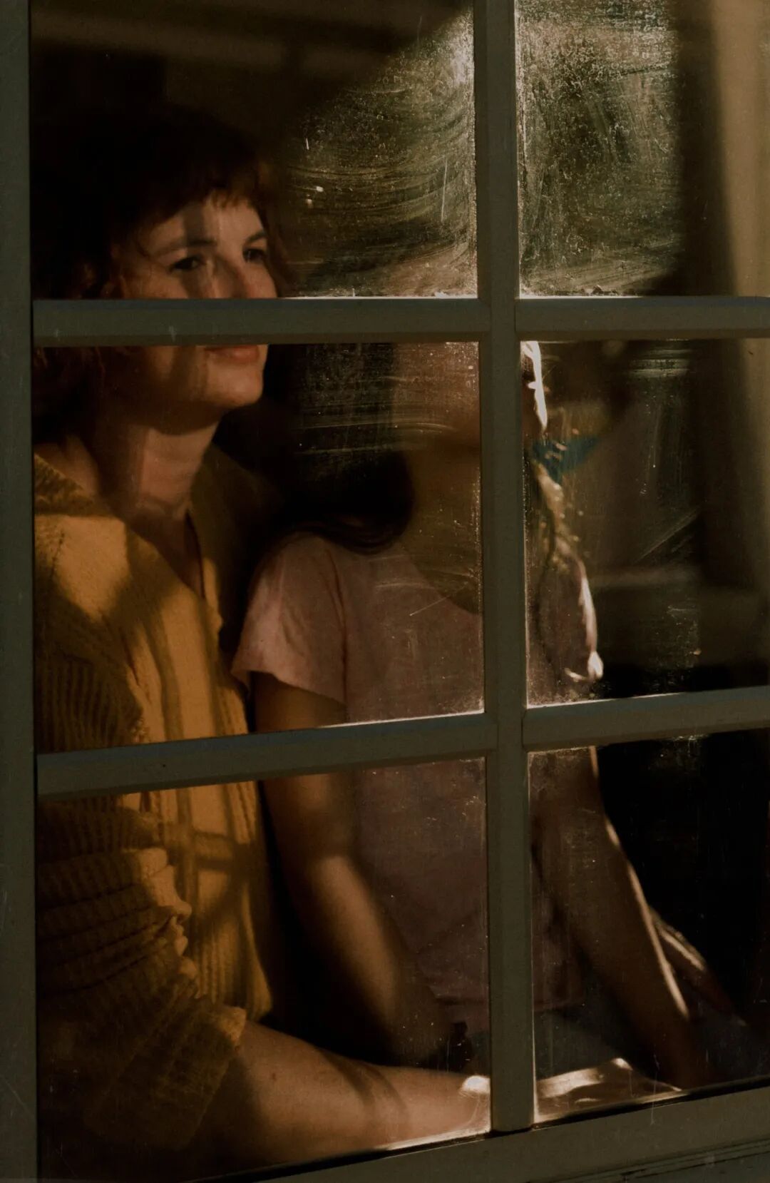 我了解过关于生命的哀伤，总是静默的，漫长的