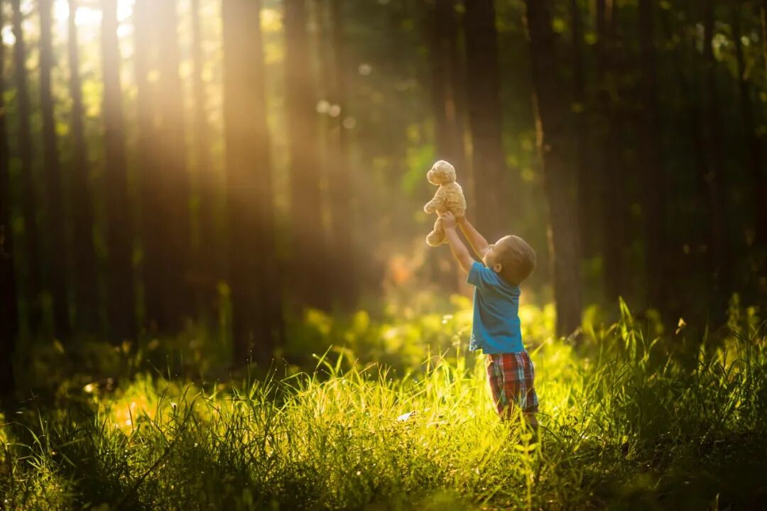 业余摄影师父亲镜头下的童真世界｜灵感分享