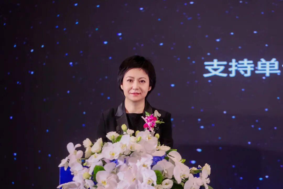 荣耀见证 榜样引领|慧聪汽车2025年度汽车后市场品牌盛会隆重举办燃动行业