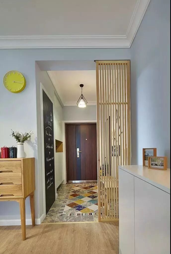 做隔断千万别砌墙了，现在都流行这样做