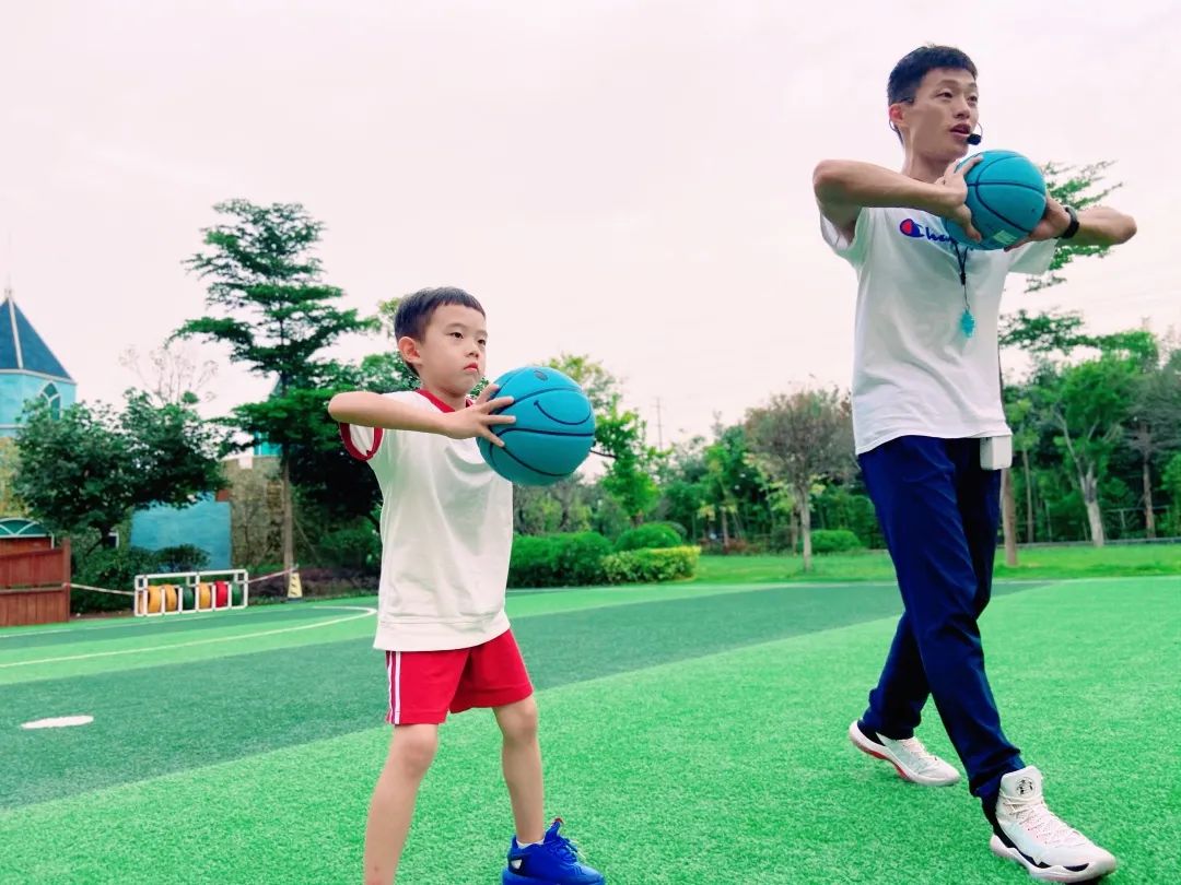 幼儿篮球_篮球幼儿园_篮球幼儿文案