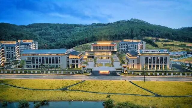 广东南岭干部学院开启韶关红色教育新篇章