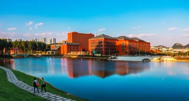 貴州就業考試信息網_貴州大學招生就業網_招生貴州就業大學網站