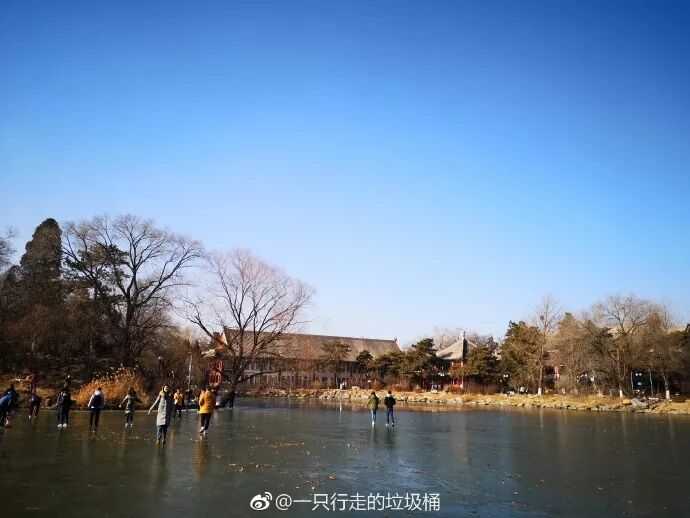 北京大学新媒体研究院_新媒体研究所_北大新媒体研究院与新传的区别