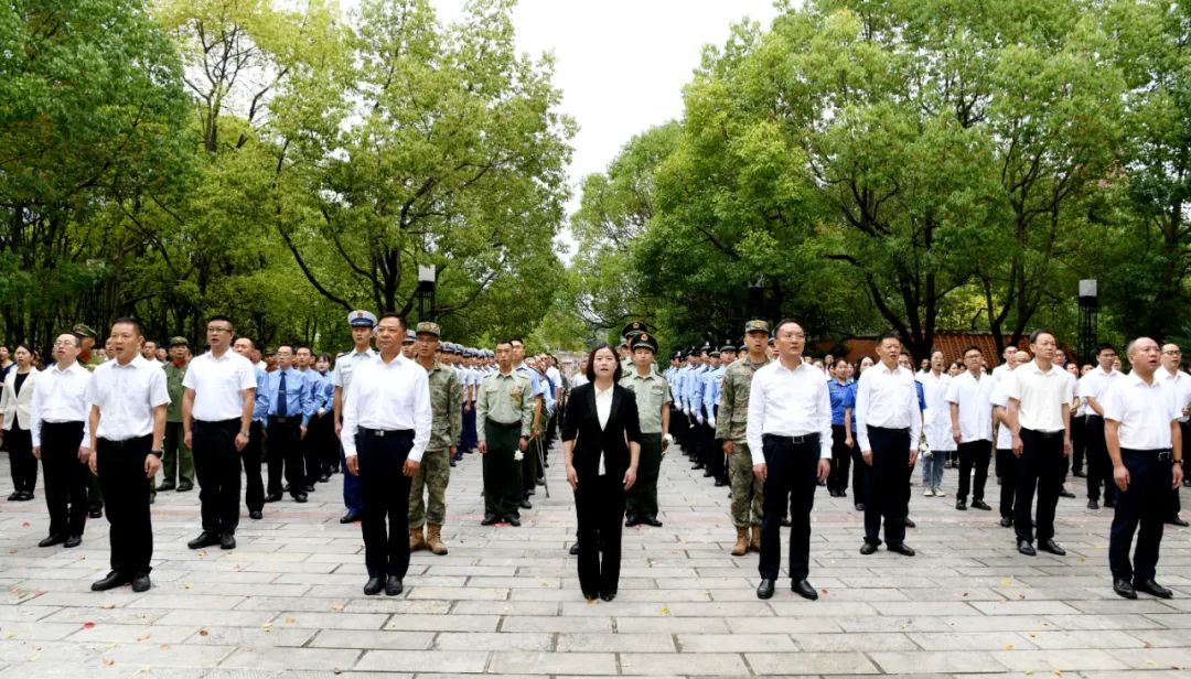 湄潭枪毙图片