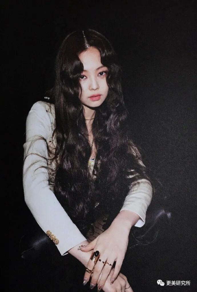 体重过百鲶鱼脸jennie凭啥成审美新标杆71