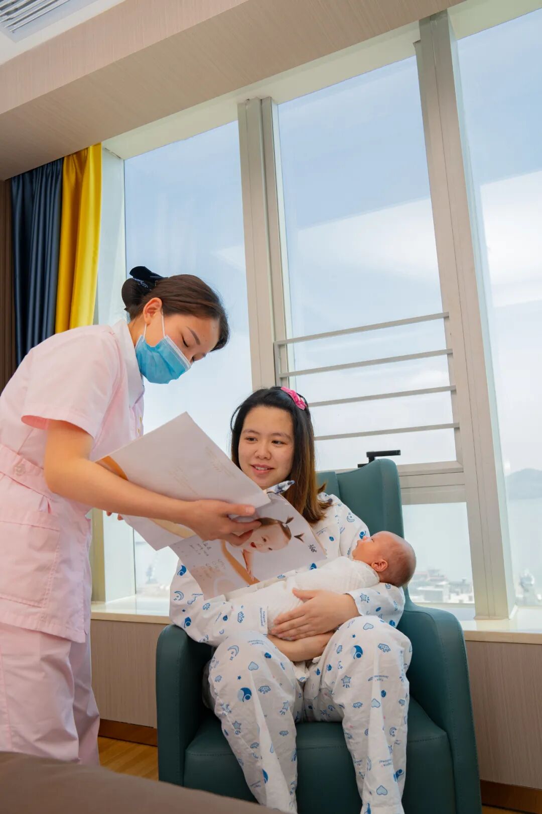 靚會(huì)所月子月嫂多少錢_月靚月子會(huì)所_一般月子會(huì)所多少錢一個(gè)月