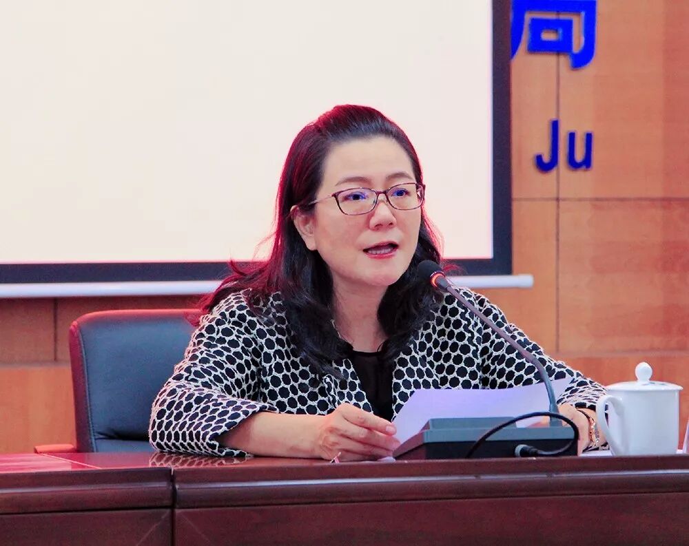 市文化广电旅游体育局召开主题学习会议，传达学习贯彻这些重要精神~