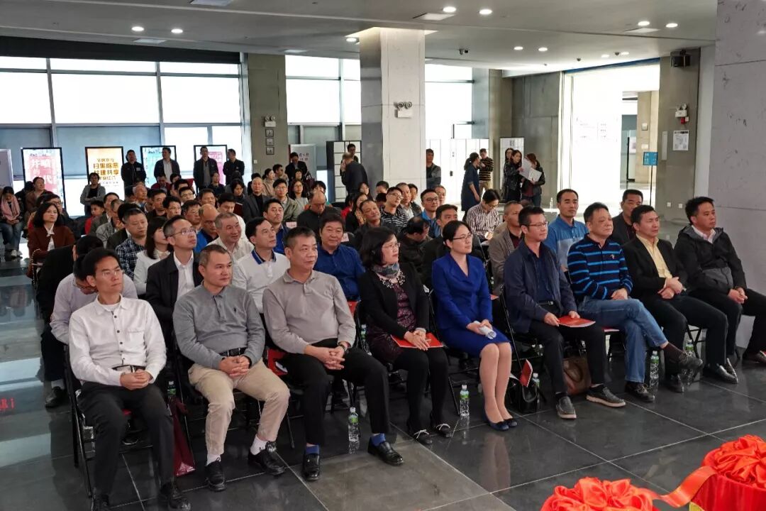 挥毫泼墨 弘扬清风正气！全民参与扫黑除恶主题书画作品展在江门