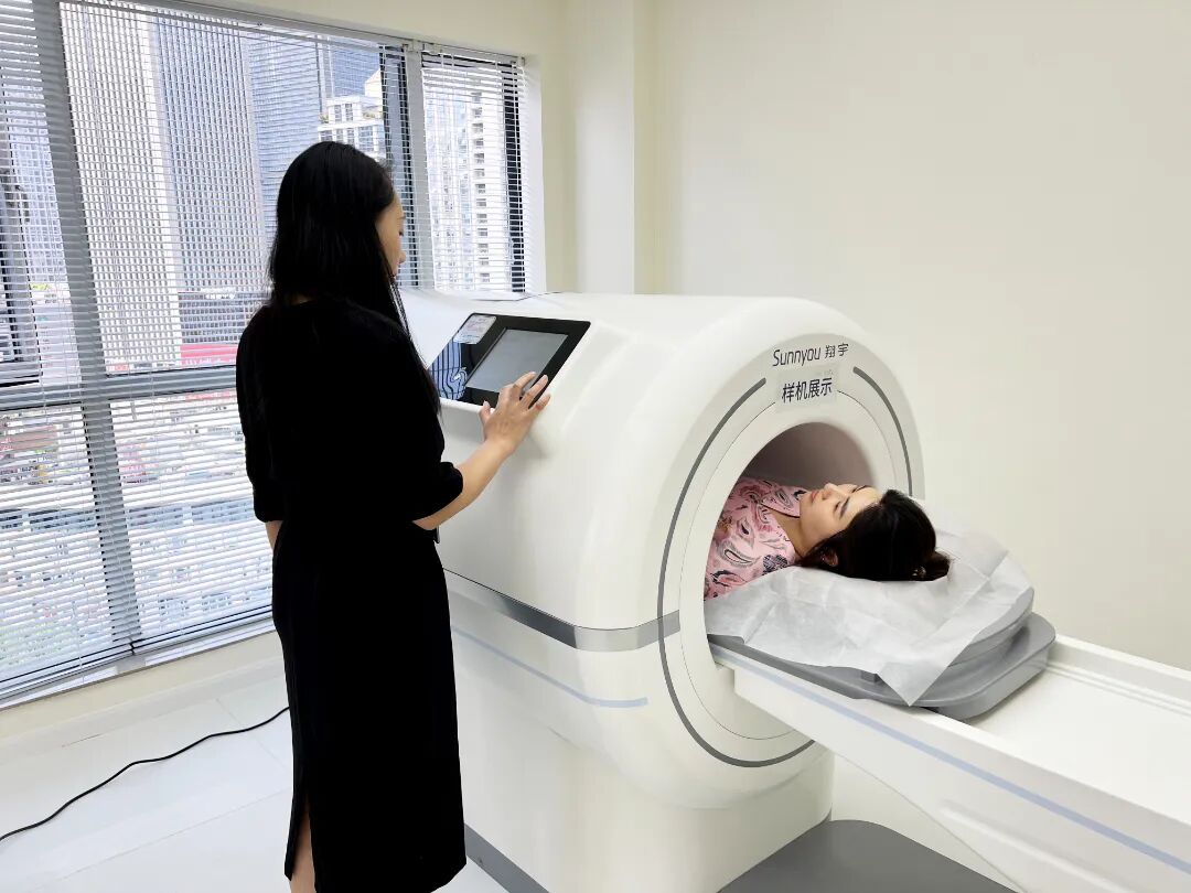 为什么医疗设备这么贵于重庆，“医”见未来 ｜ 首家尚孕智慧医疗产康体验中心开放暨品鉴会圆满举行_https://www.jmylbn.com_新闻资讯_第13张