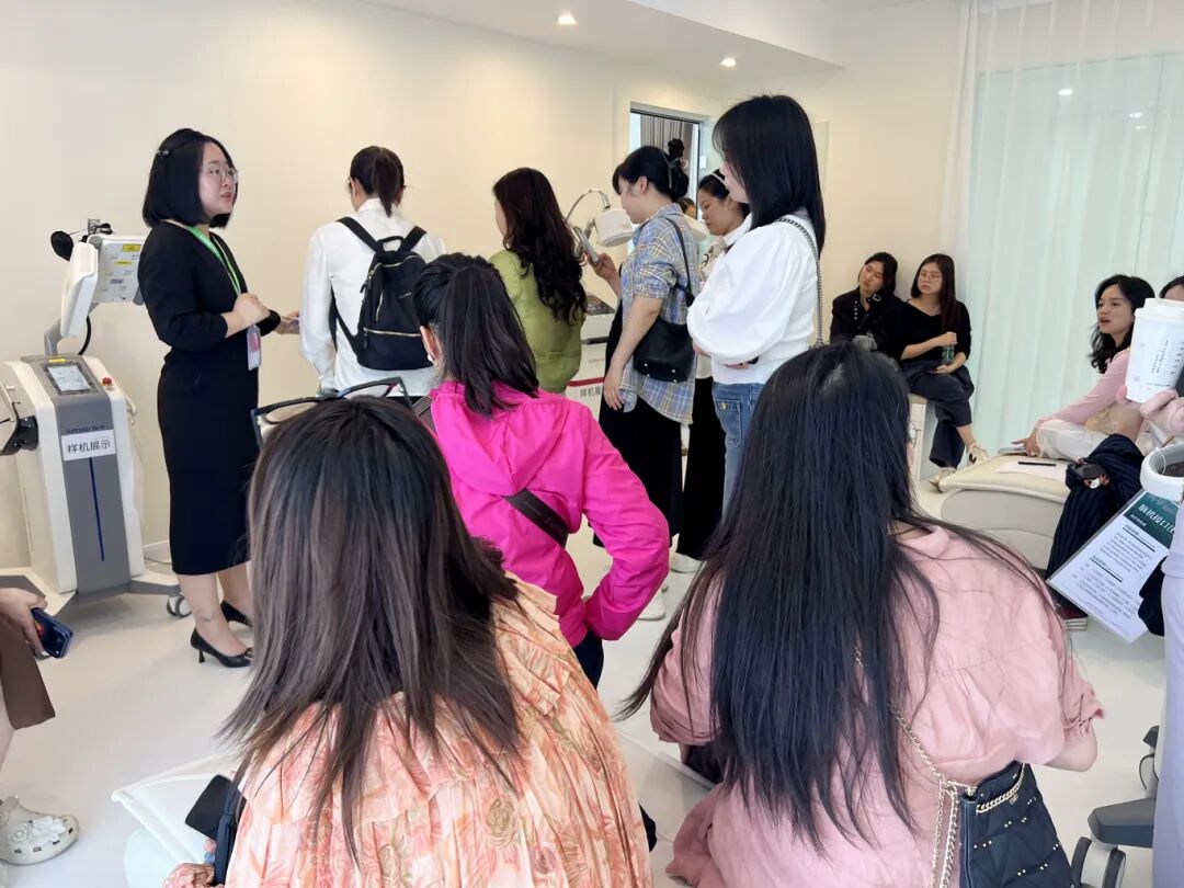 为什么医疗设备这么贵于重庆，“医”见未来 ｜ 首家尚孕智慧医疗产康体验中心开放暨品鉴会圆满举行_https://www.jmylbn.com_新闻资讯_第11张