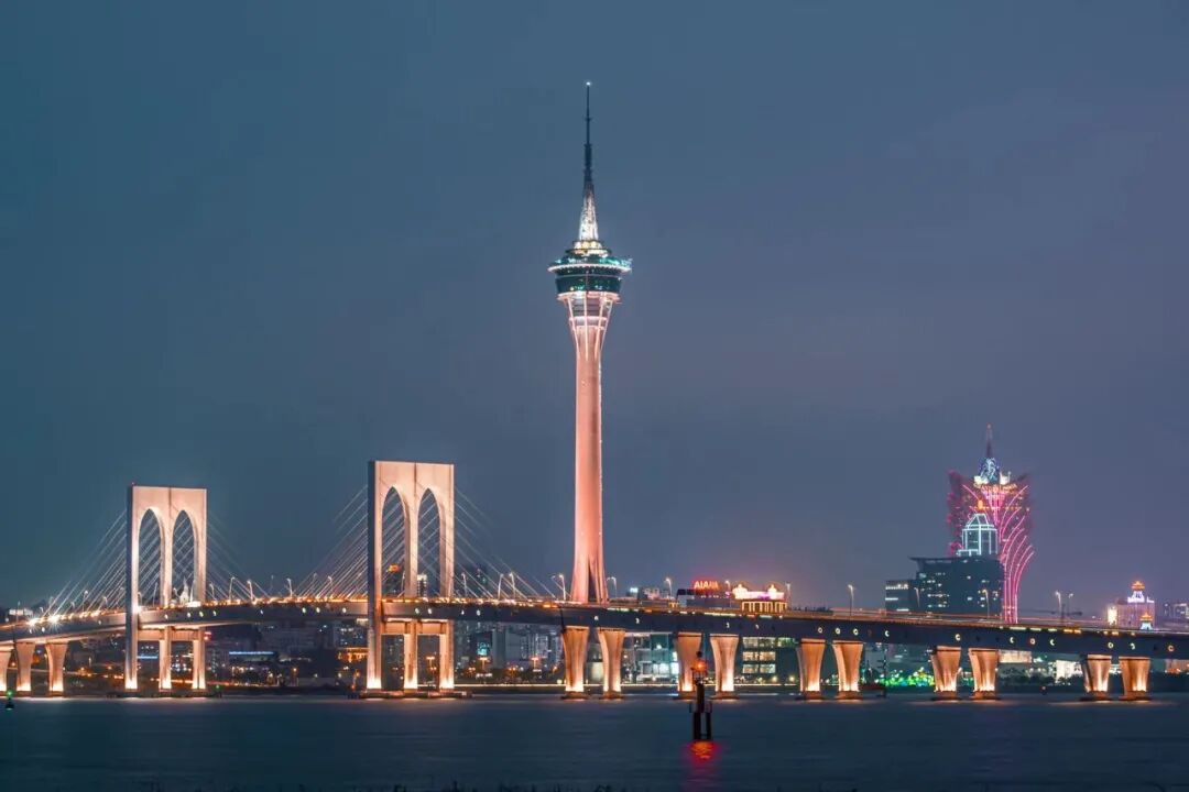 ���ǰɣ�����ȥ���Ż�Ҫ�����ʲ�֤��������5000Ԫ���űң�