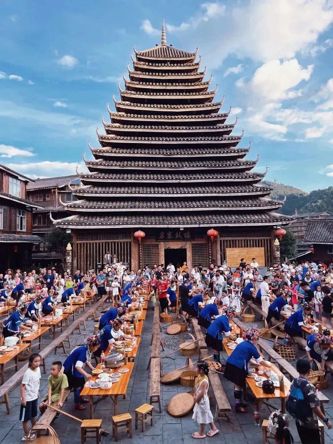 4月春假旅行榜｜挖到被低估的小城，春色比扬州更撩，钻进紫蓝色花海被治愈！