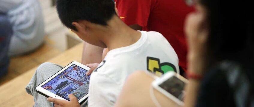 100多款手游开启“人脸识别”，游戏防沉迷须少点套路多点诚意