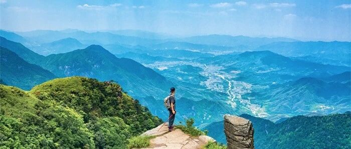中秋国庆假期临近，全国多地景区降价“抢人”，马尔代夫推“工作度假套餐”