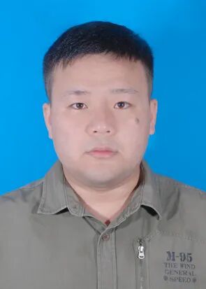 王龙飞