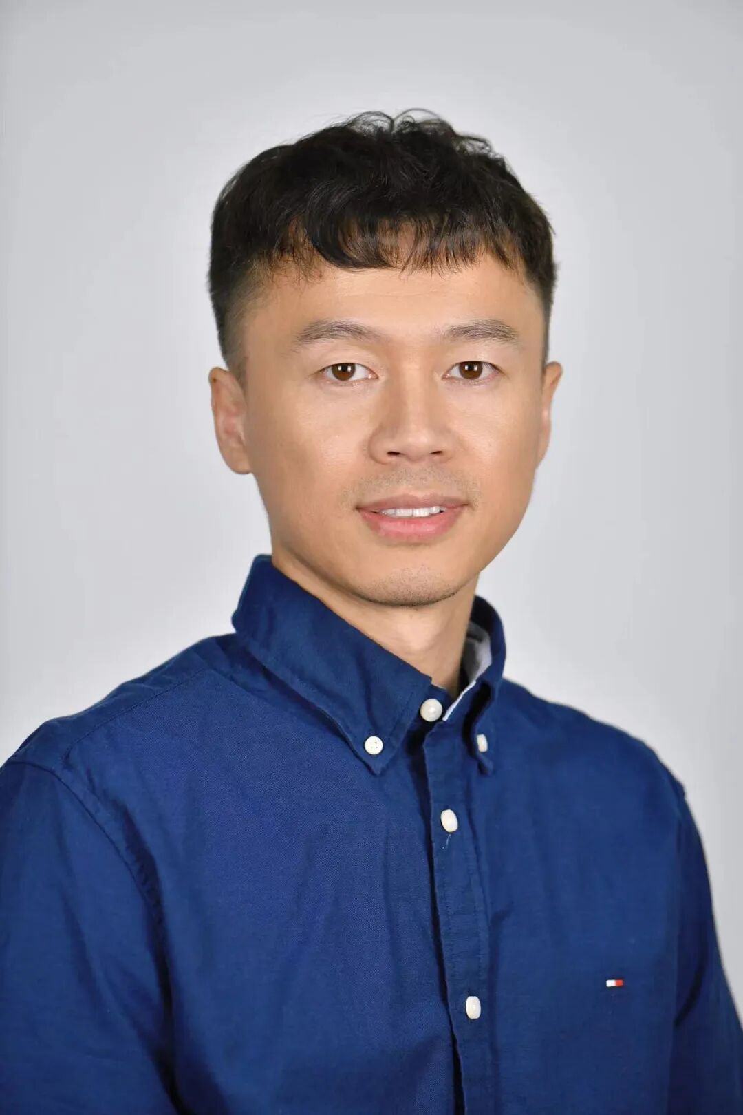 王旭彤