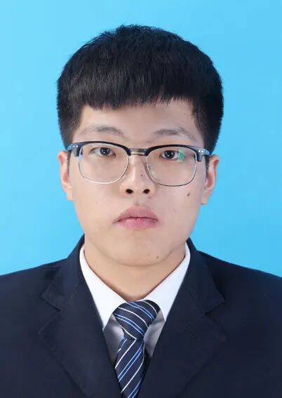 董亮