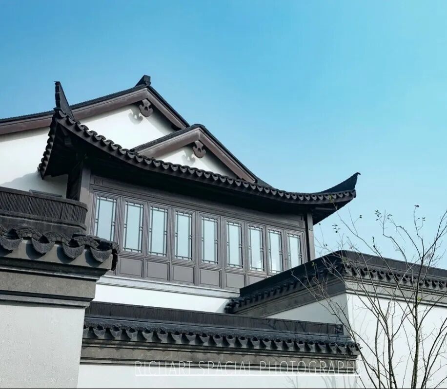 绿城水西云庐丨古今观止中国屋檐建筑传承千年的灵动冠冕