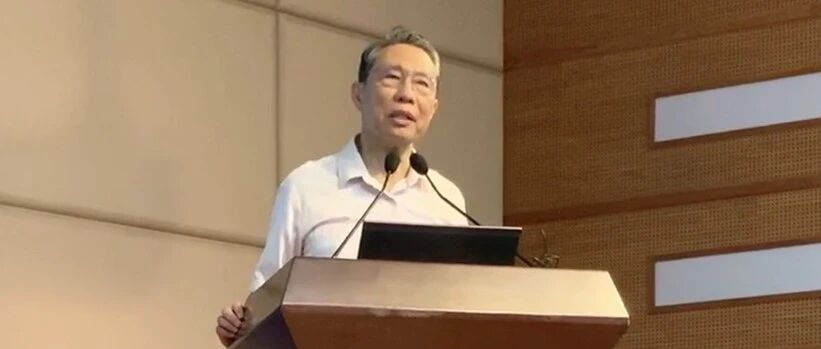 钟南山：​医学生应学会医术 更要学会做人