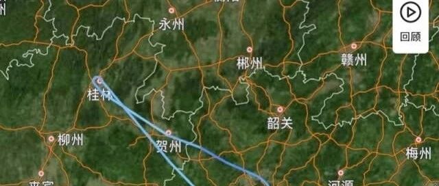 客机骤降近6000米！安否？