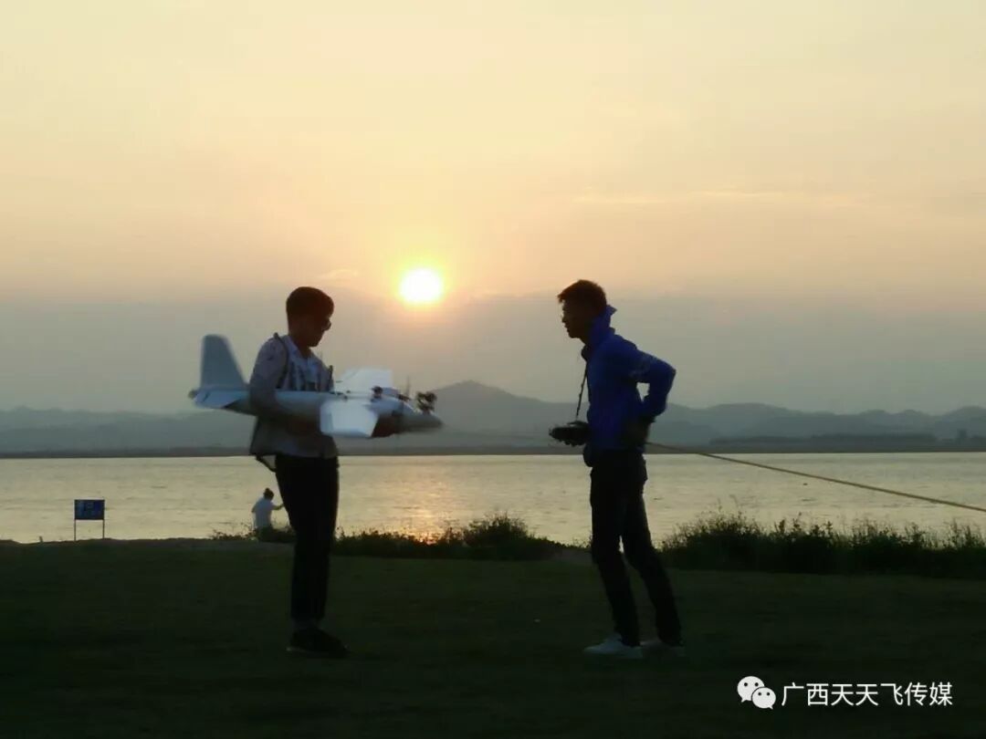 厉害了，我的国，厉害了，我的天天飞！(图16)