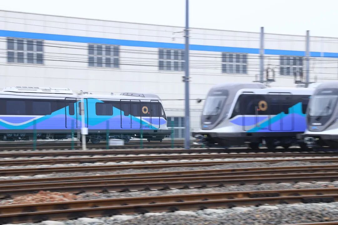 3-230ZG02613F4.jpg