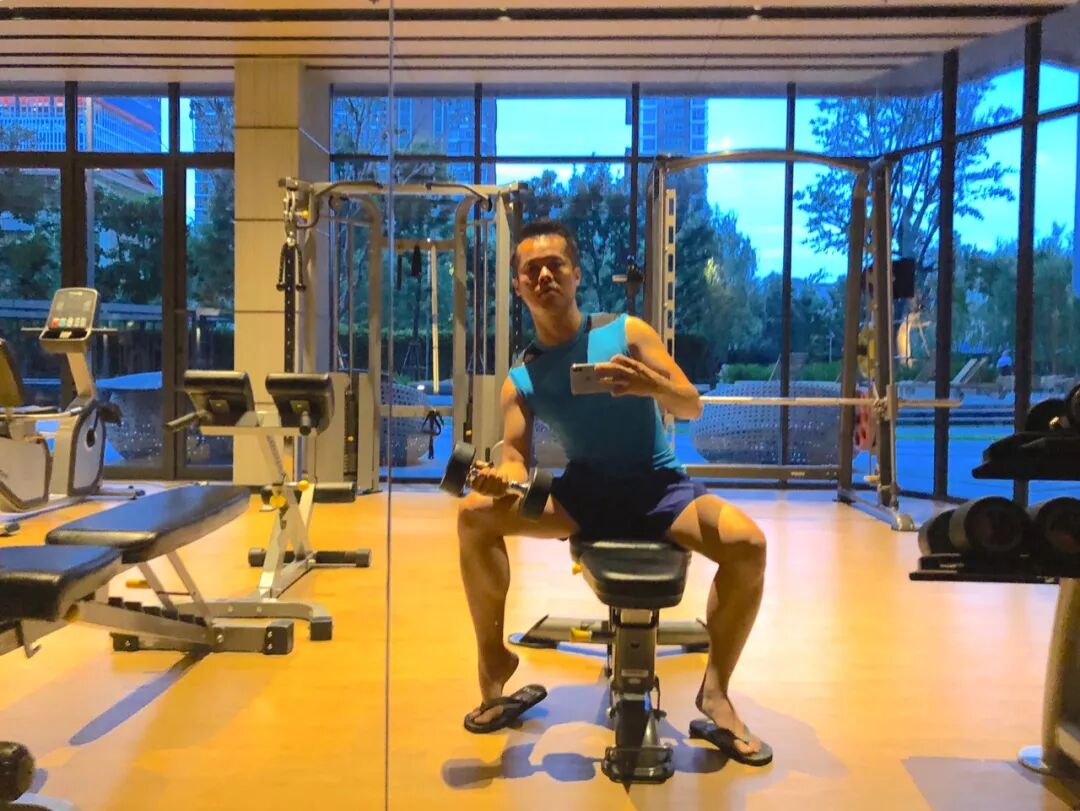 一个人要活得多用力，才能活成自己喜欢的样子