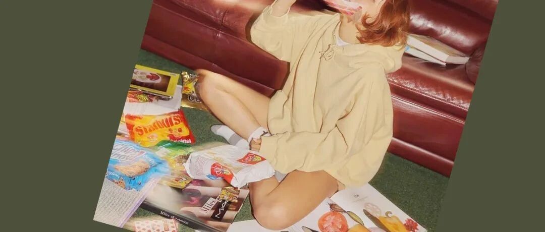 为了把食欲，转化成创造力，所以我在家里，自己炸鸡炸薯条...